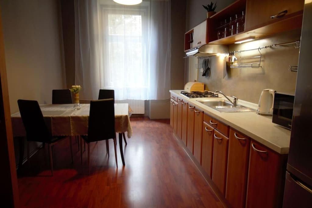 Comfort 2Bedrooms Quite Place!-Vinohrady Πράγα Εξωτερικό φωτογραφία
